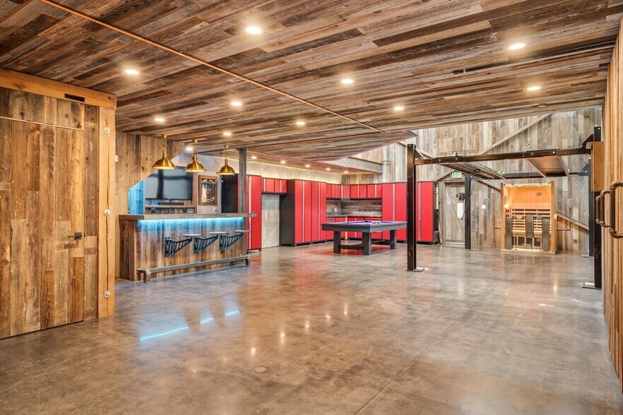 More Photos Of 1229 Grove St, Healdsburg Warehouse For Sale