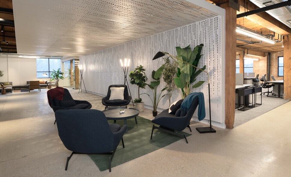 More Photos Of 1400 N Kingsbury St, Chicago Office For Lease
