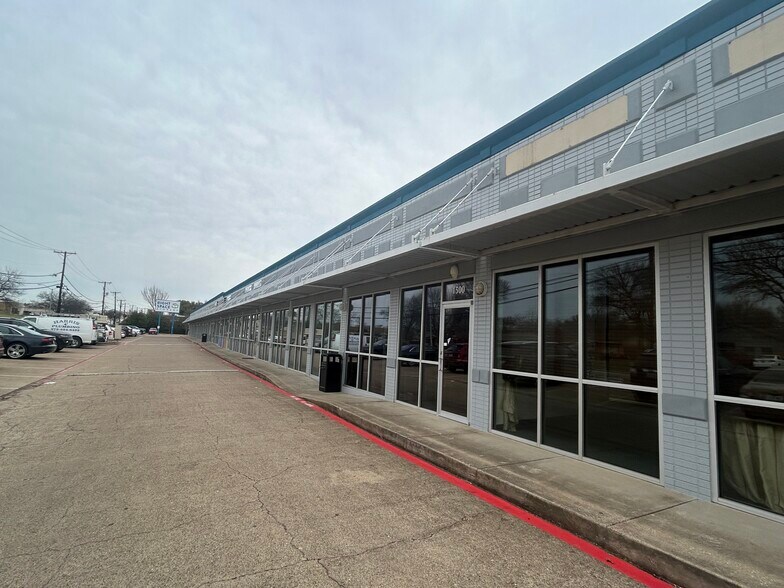 Primary Photo Of 502 W Kearney St, Mesquite Self Storage For Lease