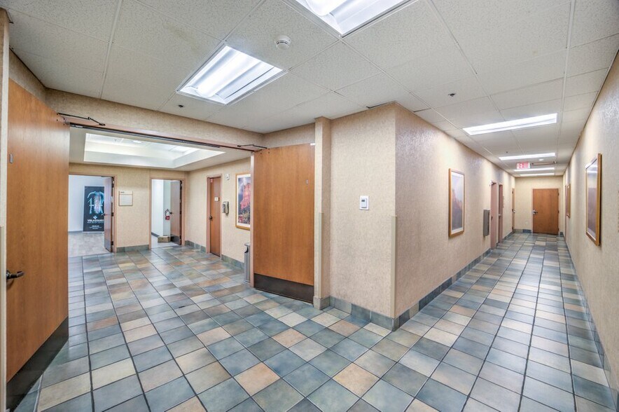 More Photos Of 1815 E Lake Mead Blvd, North Las Vegas Medical For Lease