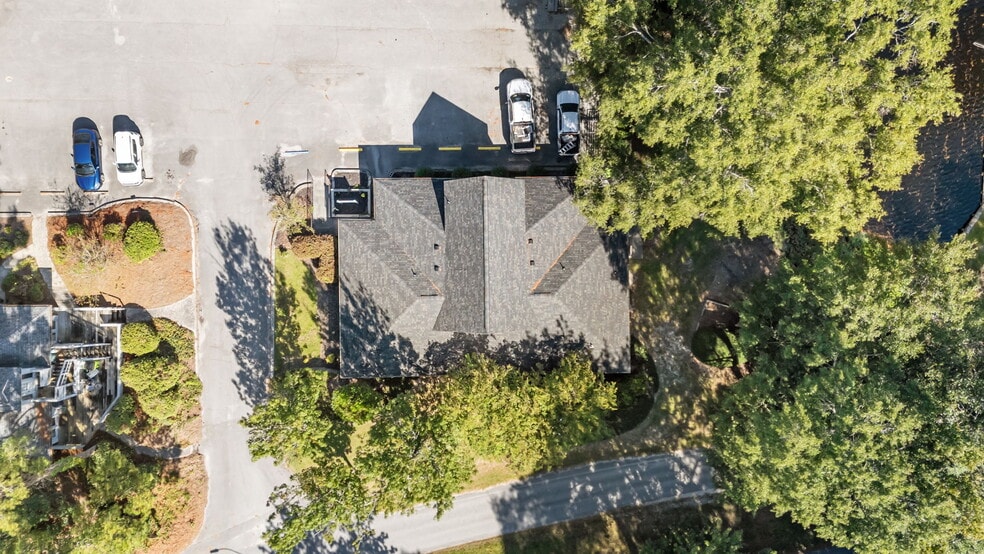 More Photos Of 44 Shoreline Dr, New Bern Medical For Sale