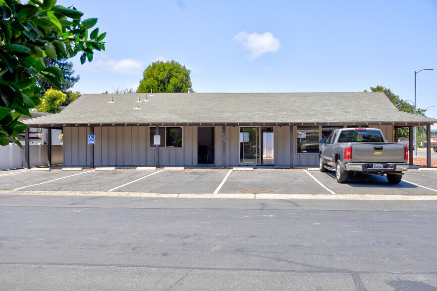 More Photos Of 5250 Whispering Creek Dr, Santa Rosa Manufactured Housing Mobile Home Park For Sale
