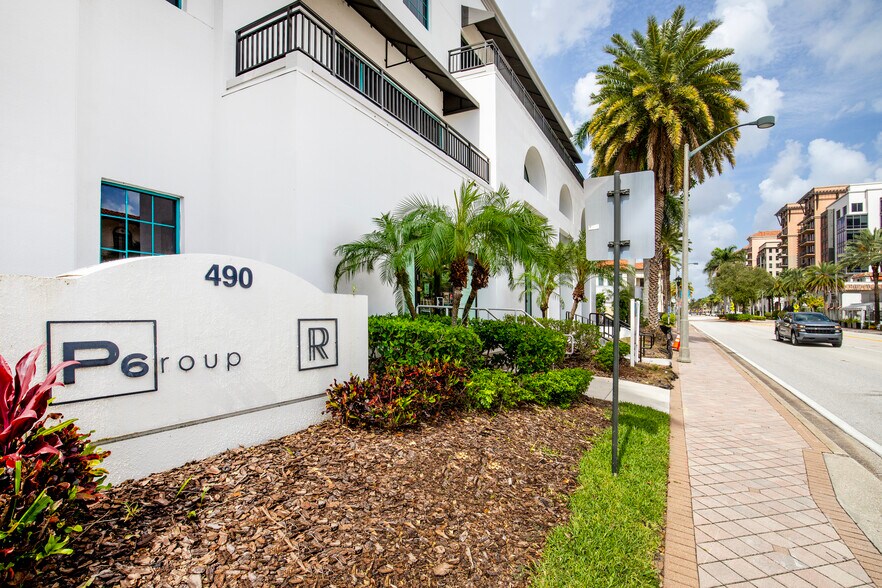 More Photos Of 490 E Palmetto Park Rd, Boca Raton Office For Sale