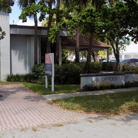 More Photos Of 507 SE 11th Ct, Fort Lauderdale Office Residential For Sale