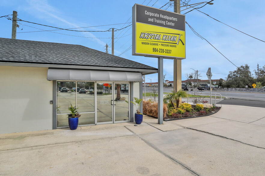 More Photos Of 13755 Atlantic Blvd, Jacksonville Light Manufacturing For Lease