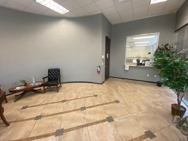 More Photos Of 15310 Park Row, Houston Office For Lease