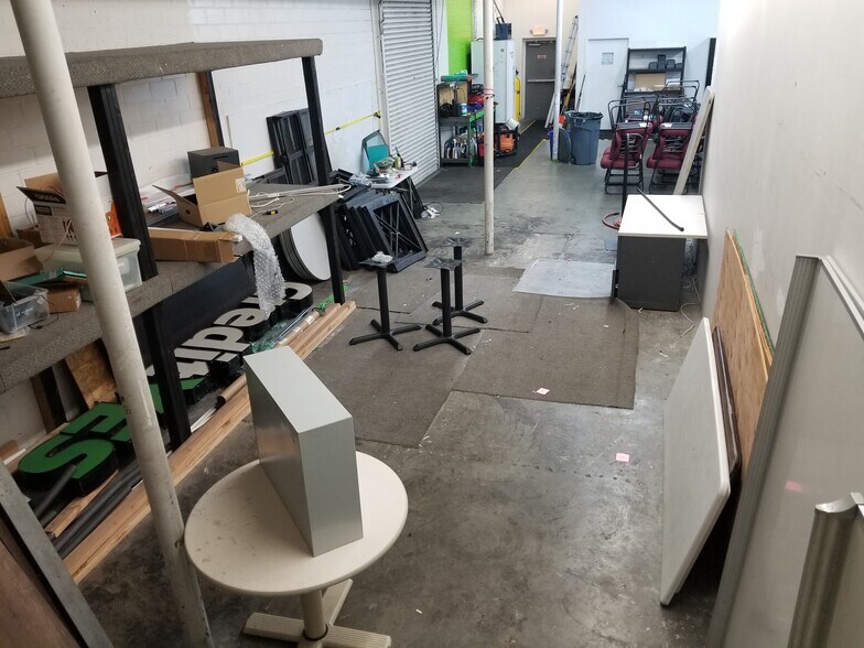 More Photos Of 4616 SE 82nd Ave, Portland Auto Dealership For Sale