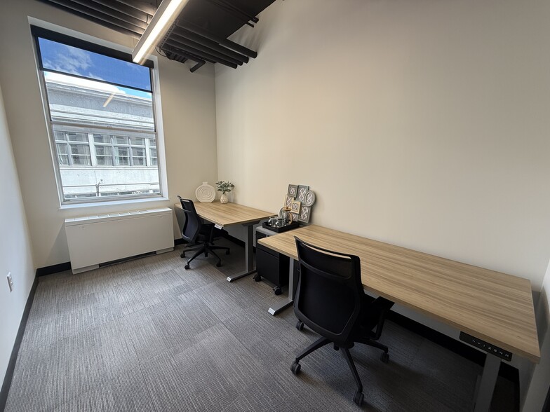 More Photos Of 159 4th Ave N, Nashville Coworking Space