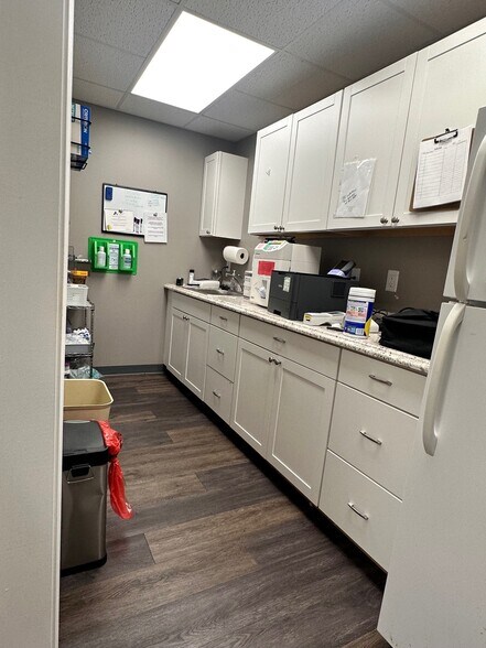More Photos Of 790 Hist 441 hwy, Demorest Office For Sale