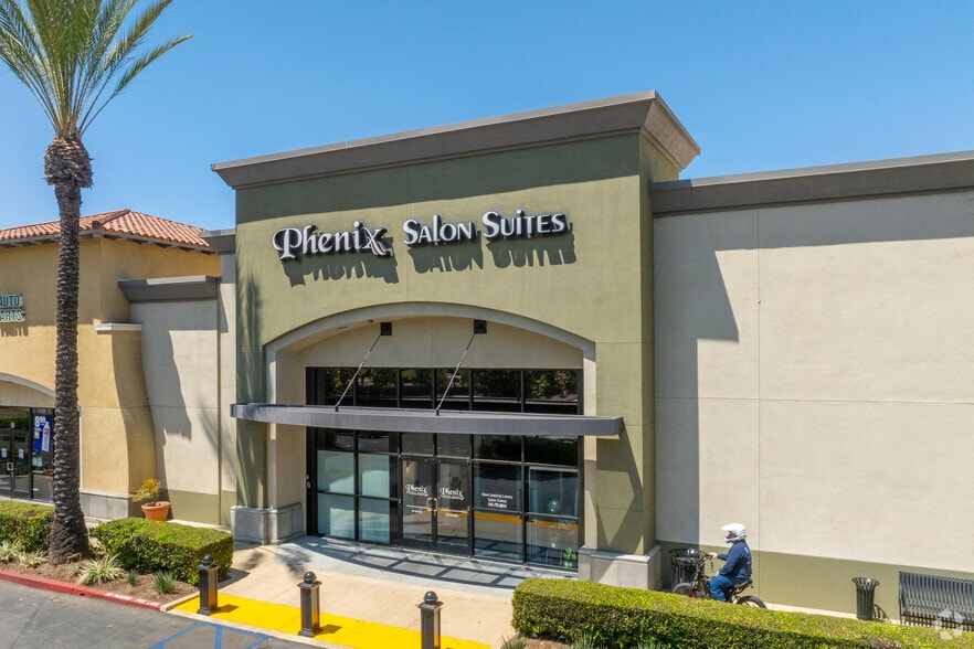 More Photos Of 30501-30505 Avenida de las Flores, Rancho Santa Margarita General Retail For Sale