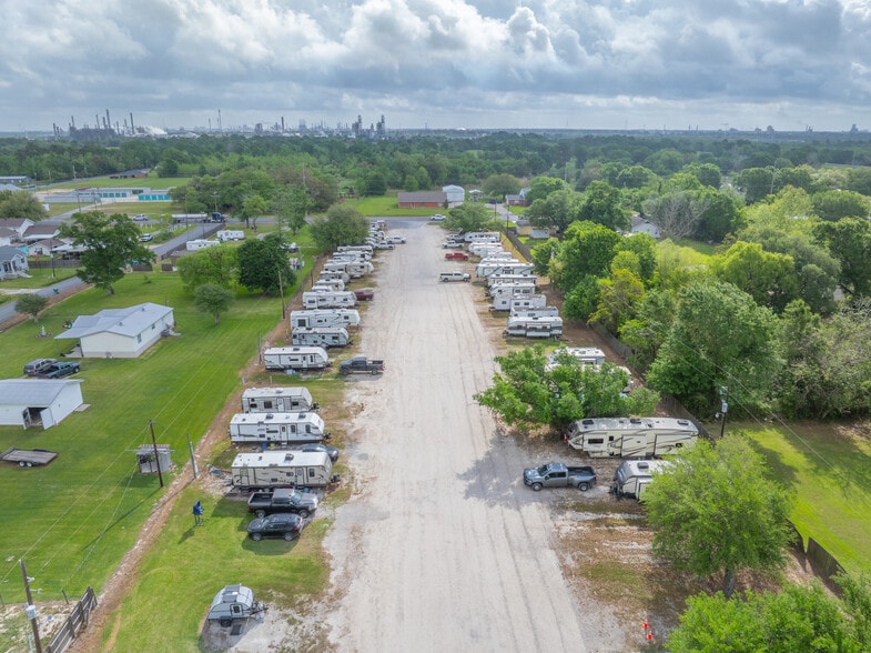 More Photos Of 5106 LA-27, Sulphur Manufactured Housing Mobile Home Park For Sale