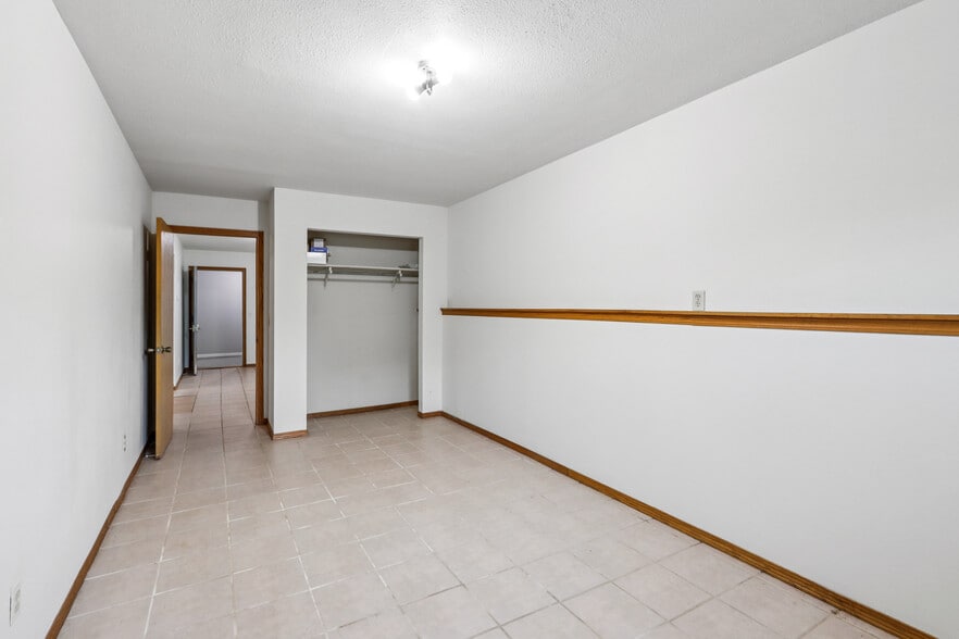 More Photos Of W9231 Bobolink Rd, Reeseville Warehouse For Sale