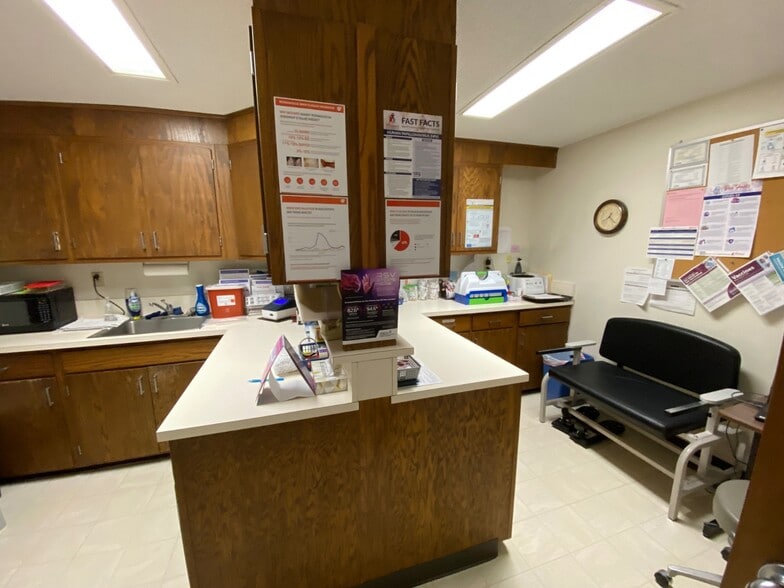 More Photos Of 421 Main St, Tarkio Medical For Sale
