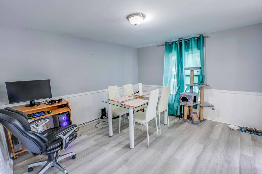 More Photos Of 5371 Huron St, Niagara Falls Apartments For Sale