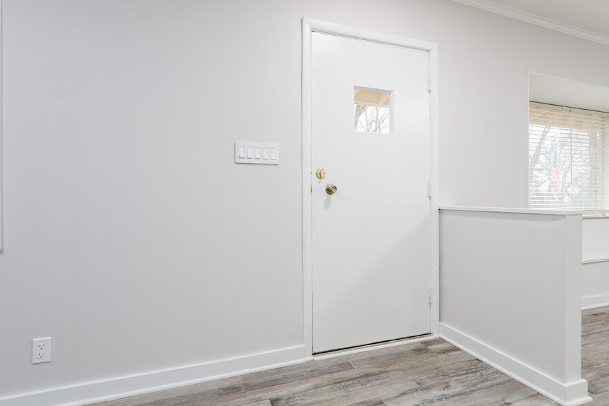 More Photos Of 4577 Olentangy River Rd, Columbus Apartments For Sale