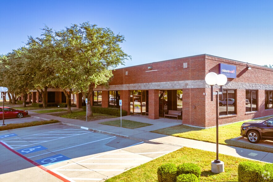 Primary Photo Of 8 Prestige Cir, Allen Light Manufacturing For Lease