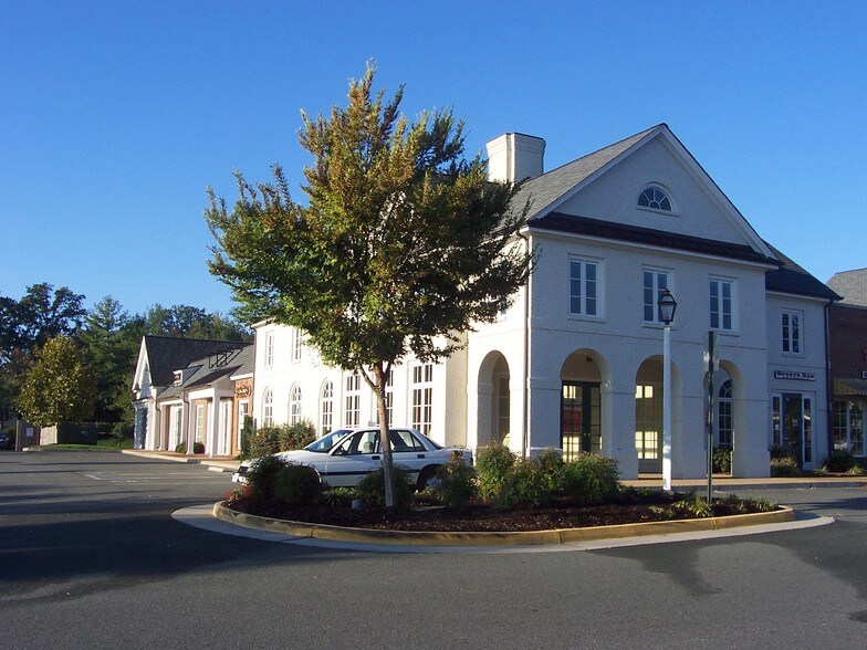 More Photos Of 13811-13845 Village Place Dr, Midlothian Storefront For Sale
