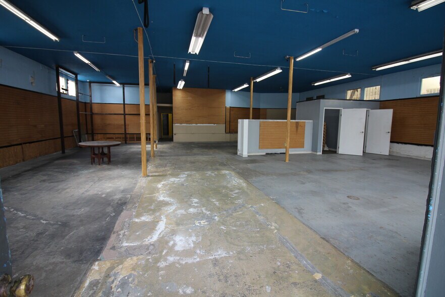 More Photos Of 3780 Mission Blvd, San Diego General Retail For Lease