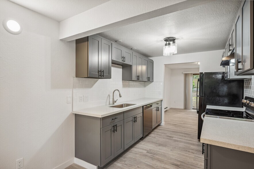 More Photos Of 1301 Bellevue Way SE, Bellevue Multifamily For Sale