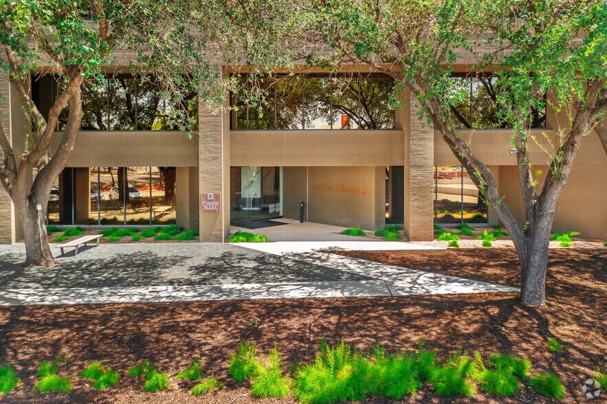 More Photos Of 45 NE Loop 410, San Antonio Office For Lease