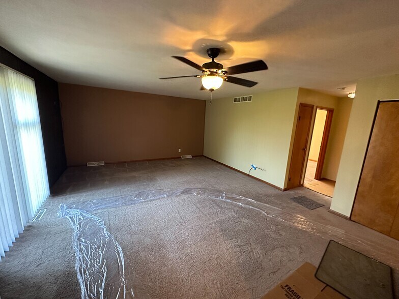More Photos Of 4300 E 73rd Ave, Merrillville Apartments For Sale