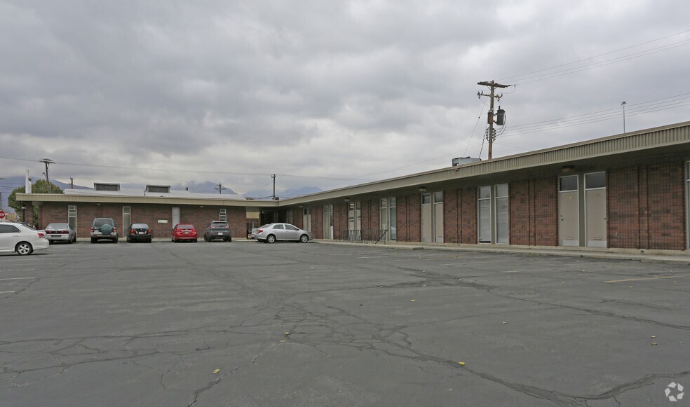 More Photos Of 2330 S Main St, Salt Lake City Office For Lease