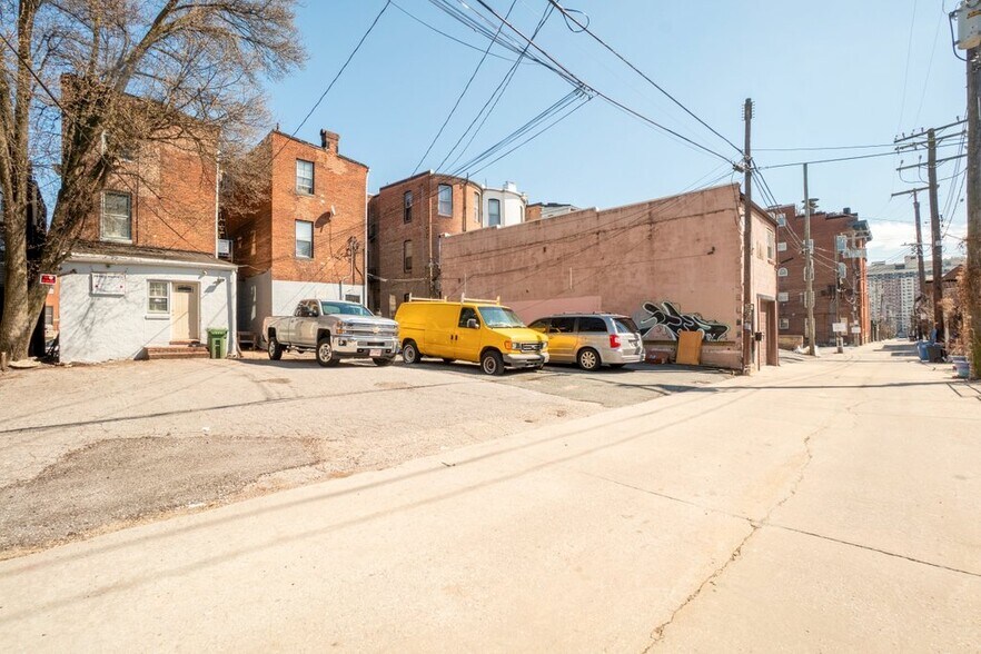 More Photos Of , Baltimore General Retail For Sale