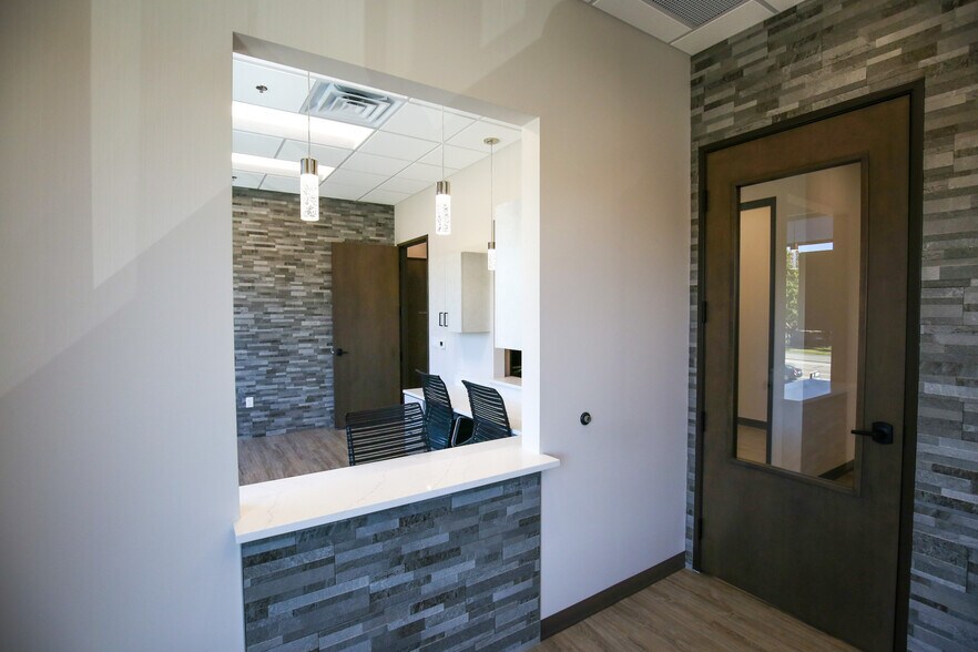 More Photos Of 3242 Preston Rd, Plano Medical For Lease