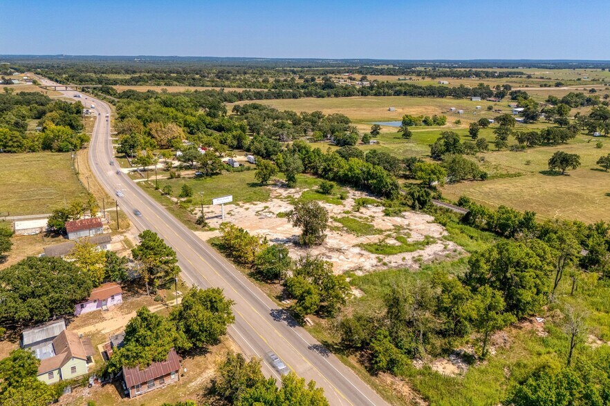 More Photos Of 1332 Cameron Ave, Rockdale Trailer Camper Park For Sale