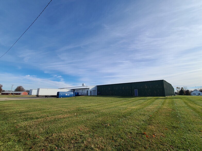 More Photos Of 630 High St, Geneva Warehouse For Sale