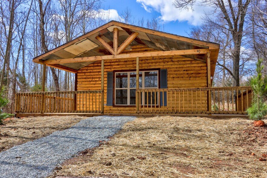 More Photos Of 27210 S Highway 125, Afton Apartments For Sale