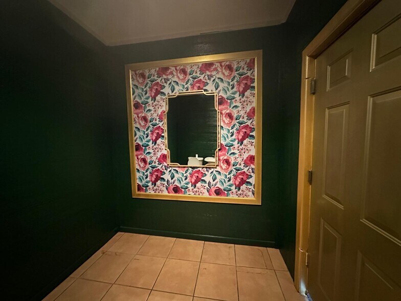 More Photos Of 6401 E 12th St, Kansas City Specialty For Sale