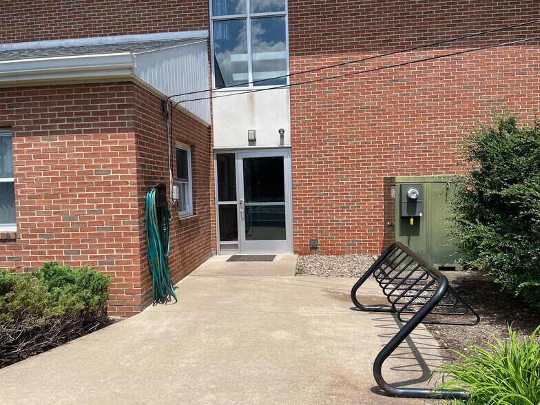 More Photos Of 1500 E Branch Rd, State College Office For Lease