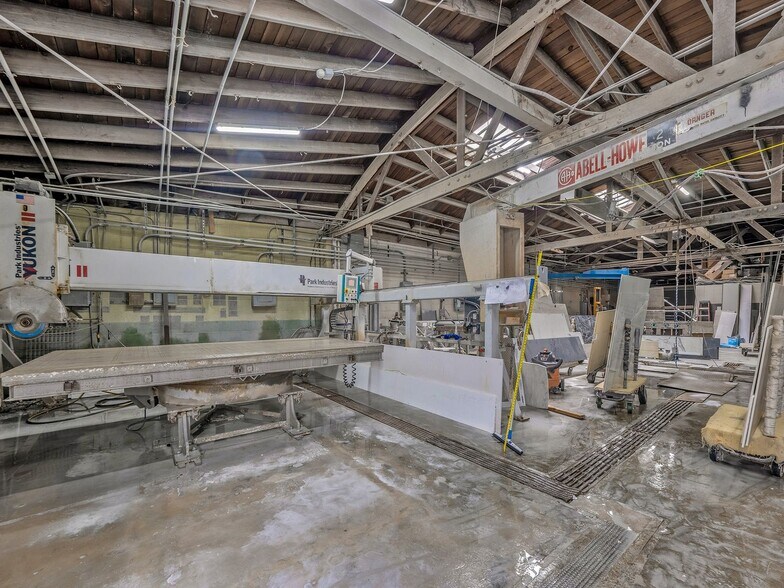 More Photos Of 4211 Verdant St, Los Angeles Manufacturing For Sale