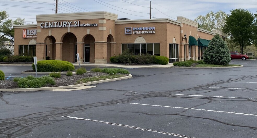 More Photos Of 4929 E 96th St, Indianapolis Office For Sale