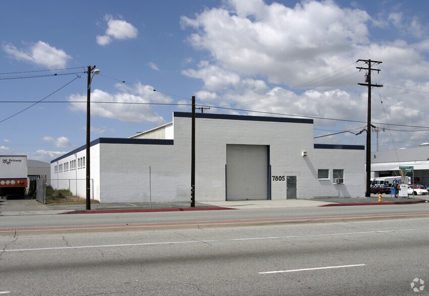 Primary Photo Of 8454 Trojan St, Pico Rivera Manufacturing For Lease