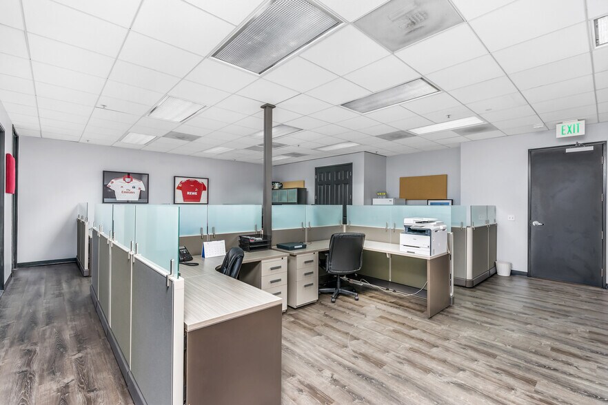 More Photos Of 6B Liberty, Aliso Viejo Office For Sale