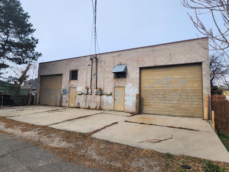 More Photos Of 4458-4460 Jason St, Denver Warehouse For Sale