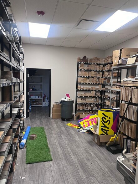 More Photos Of 2801 McKinley Ave, Fort Smith Warehouse For Lease