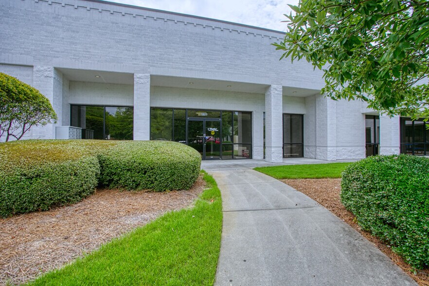 More Photos Of 1455 Old Alabama Rd, Roswell Office For Sale