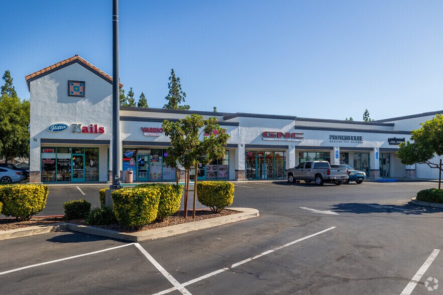 More Photos Of 1645 Countryside Dr, Turlock Unknown For Lease