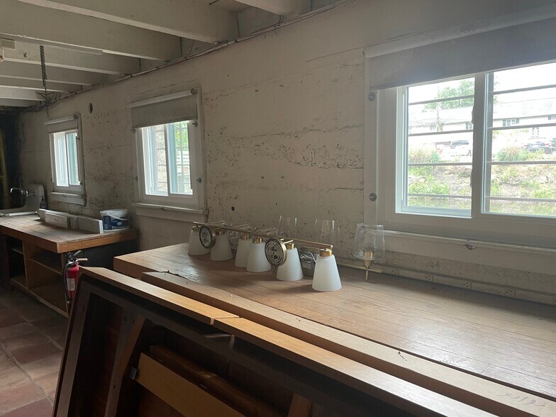 More Photos Of 6 Coryell St, Lambertville Storefront Retail Residential For Lease