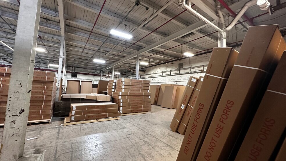 More Photos Of 1727-1801 Union Blvd, Allentown Warehouse For Lease