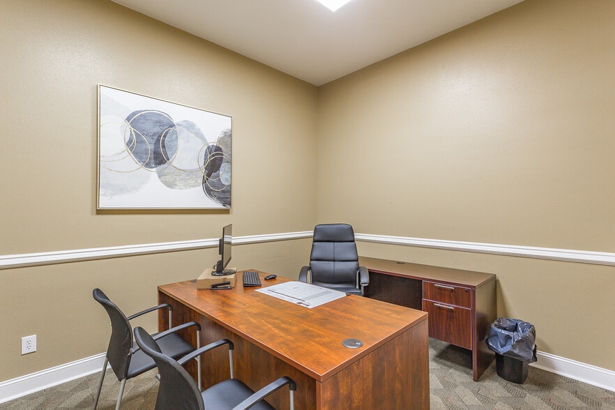 More Photos Of 506 Bear Creek Rd, Dalton Manufacturing For Sale