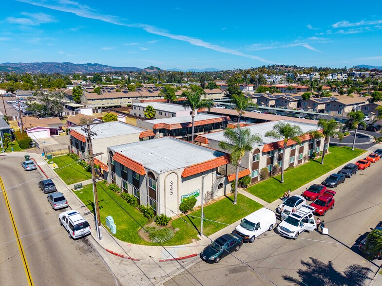 More Photos Of 345 E Park Ave, Escondido Apartments For Sale