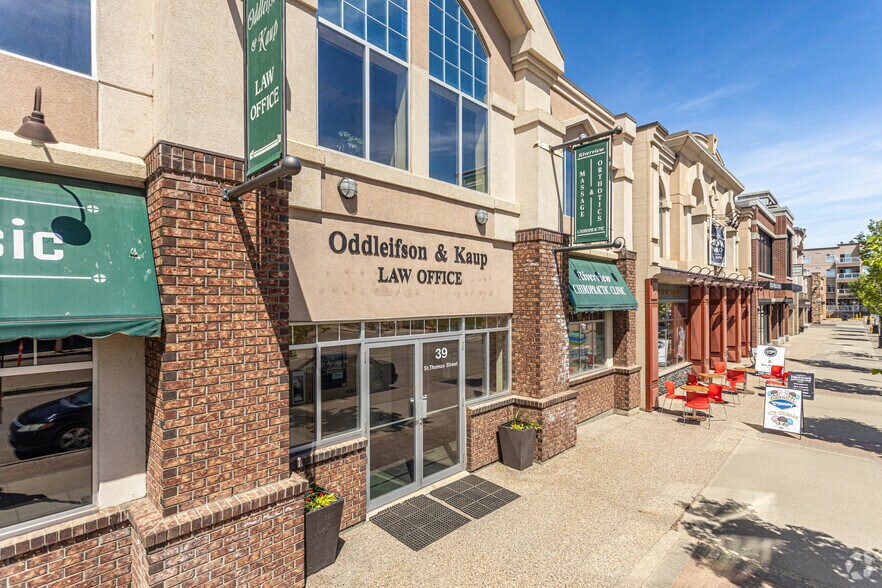 More Photos Of 39 St Thomas St, St. Albert Office For Sale