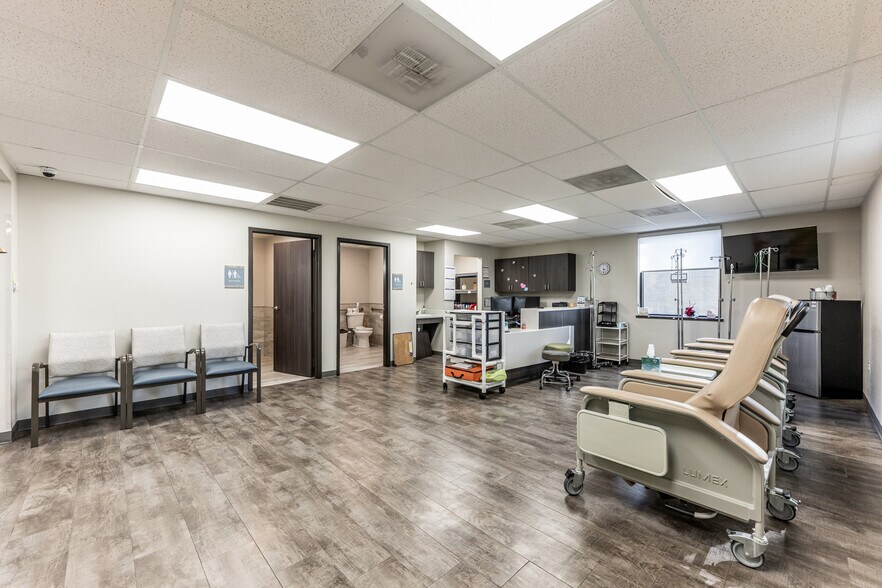 More Photos Of 130 Medical Center Pky, Huntsville Medical For Sale