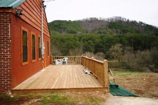 More Photos Of 301 School St, Tellico Plains Freestanding For Sale