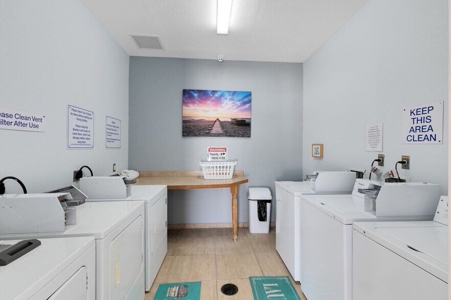 More Photos Of 1024 Park Dr, Indian Harbour Beach Apartments For Sale