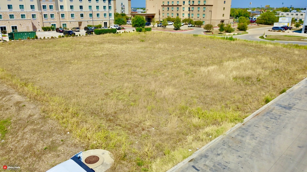 More Photos Of 221 ST Dr, Buda Land For Sale